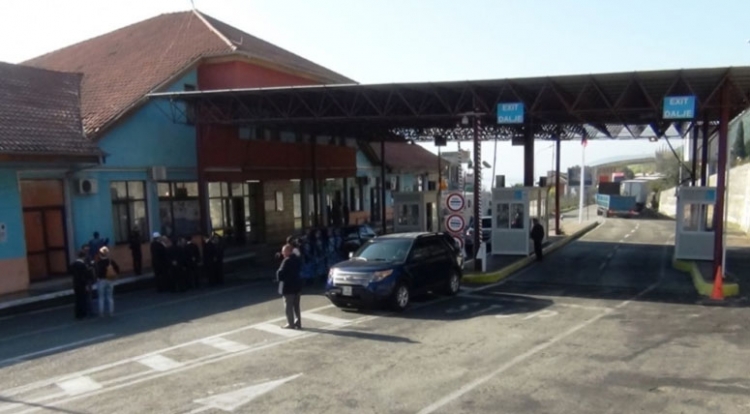 Shqiptari tenton të kaloj doganën e Kakavijës me 55 mijë euro të padeklaruara, i sekuestrohet 25% e shumës