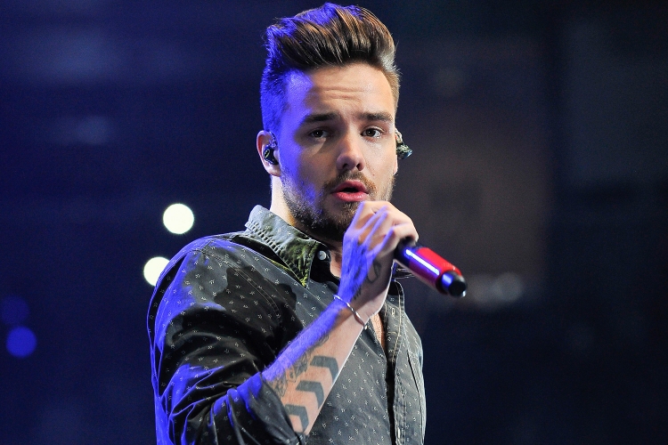 Edhe Liam Payne firmos kontratë solo. Po largohet nga One Direction? [FOTO]