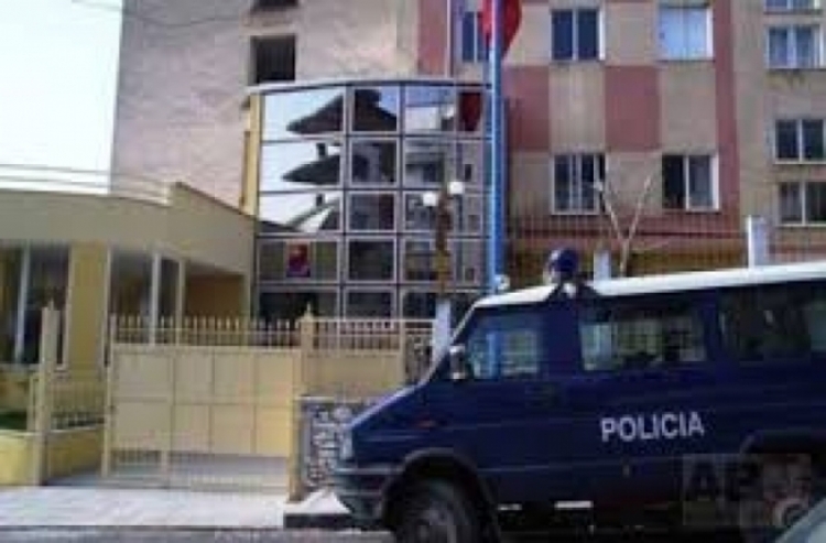 Patos, arrestohet Altin Tata, 55 vjeç, pasi goditi me mjete prerëse shtetasin me iniciale G.H, 55 vjeç