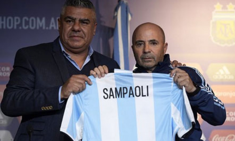 Sampaoli prezantohet në stolin e Argjentinës