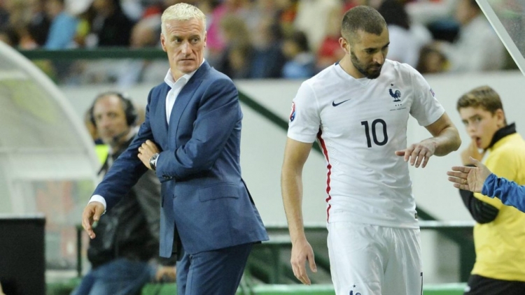 E bujshme në Francë / Deschamps gati të denoncojë shokun e tij kampion bote, për shkak të Benzema