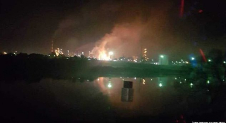 Shpërthim në rafinerinë e naftës, një i vdekur dhe disa të plagosur