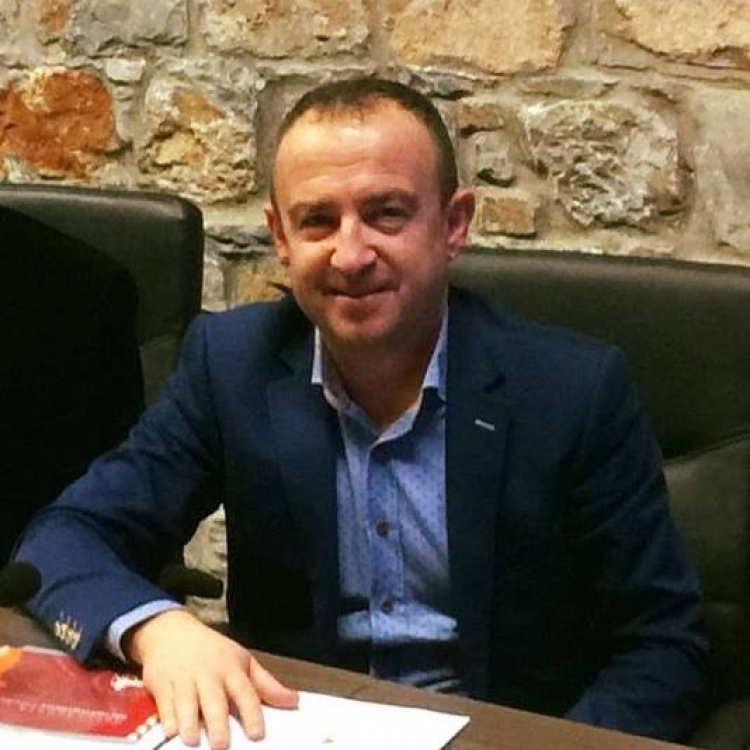 Ish-kandidati i PS në Gjirokastër, emërohet drejtori i ri i Postës Shqiptare
