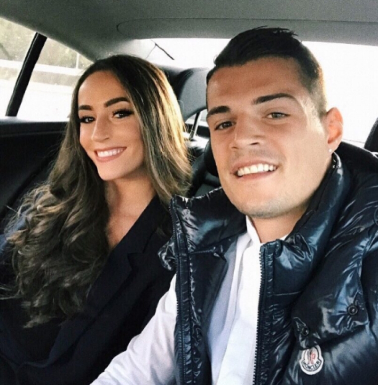 Ja çfarë urimi merr Granit Xhaka  nga e fejuara e tij pas suksesit të fundit [FOTO]