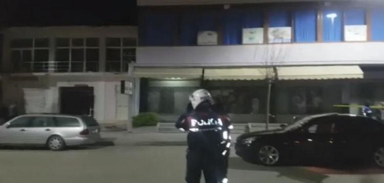 Një shpërthim tritoli tronditi lagjen “28 Nëntori” të Vlorës