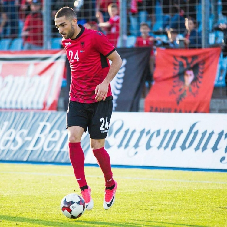 Shënon Eros Grezda për Shqipërinë, Turqia ngushton shifrat në 2 me 3