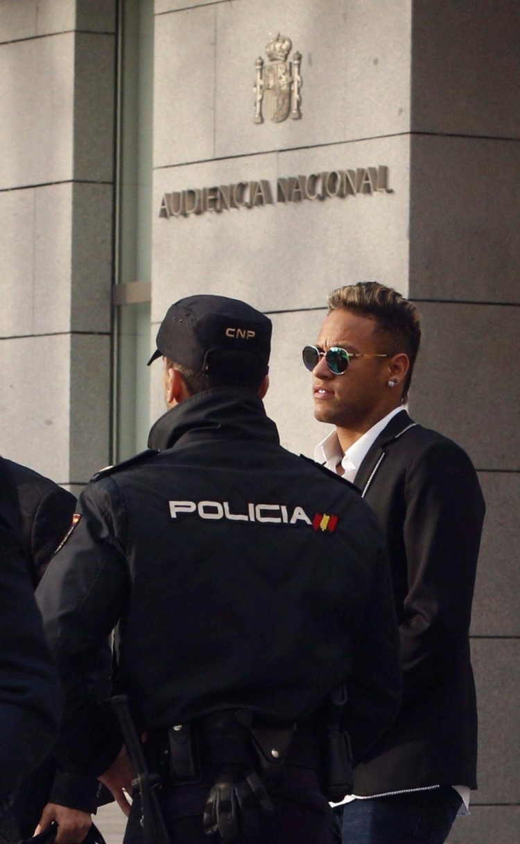 6 vite burg për Neymar, çështja e vjetër përfundon në Gjykatën Kriminale të Spanjës
