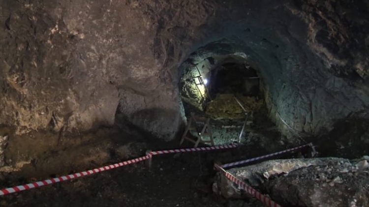Tuneli famëkeq i 1997, çfarë ndodhi gjatë shpërthimit ku sot u gjendet eshtra njerëzish!