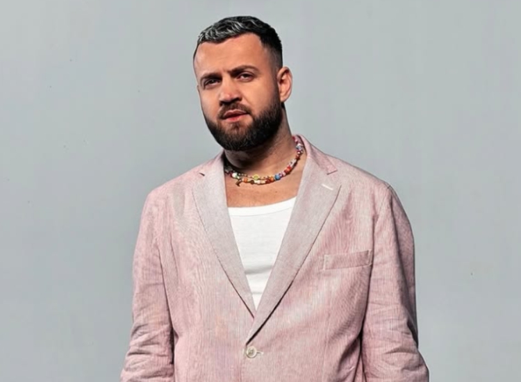Luiz Ejlli rikthehet në televizion, ja ku do e shohim si moderator!