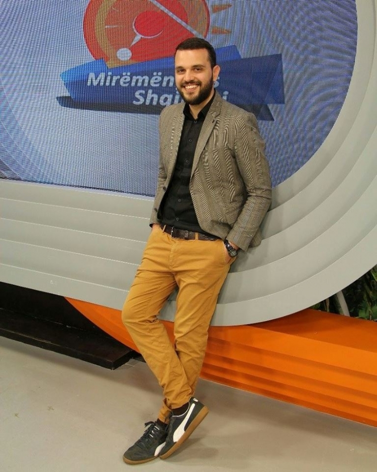 Arbër Çepani surprizon live në emision. Çfarë thirrje i bëri të rinjve shqiptar që duan të merren me biznes? [VIDEO]
