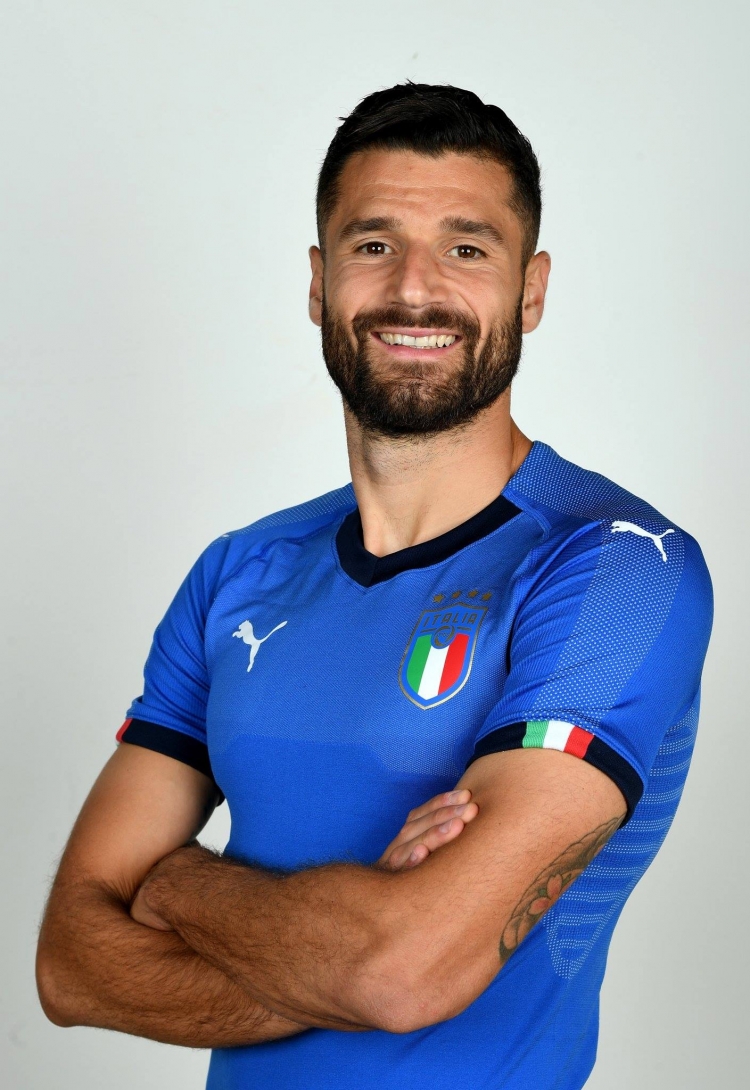 Futbollisti arbëresh, Antonio Candreva, kalon Italinë në avantazh në minutën e 73-të