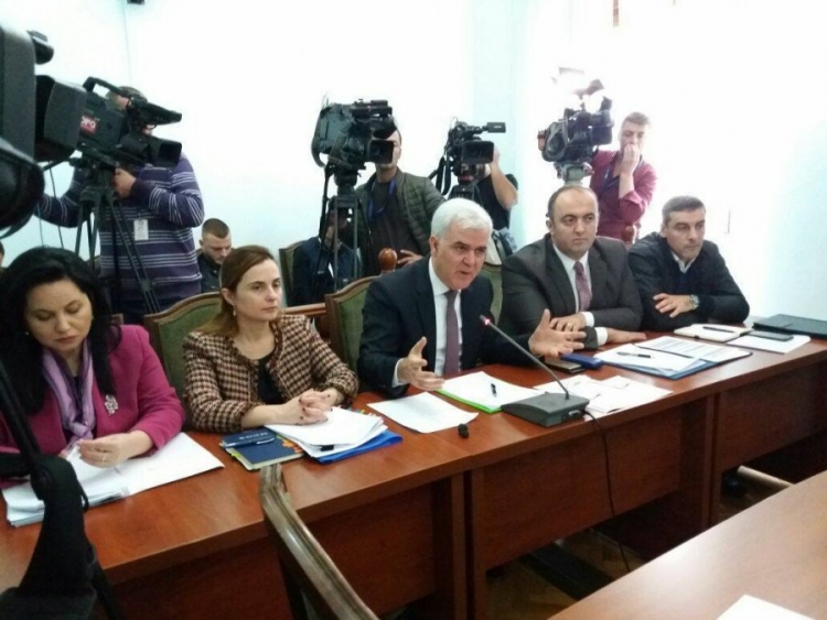 Vettingu në Polici e Gardë, ministri i Brendshëm Xhafaj prezanton sot projektligjin në Komisionin për Sigurinë Kombëtare