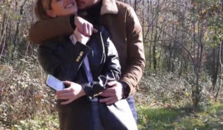 'Më kërkoi të shkonim në hotel'/ Plasin akuzat e rënda pas kamerave mes konkurrentëve të Përputhen!