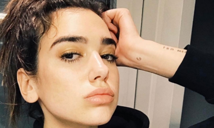 Dua Lipa del me të brendshme seksi! [FOTO]