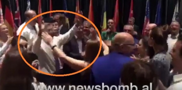 Ambasadori Lu dhe Meta ja marrin valles nën këngën 'Baftjari' [VIDEO]