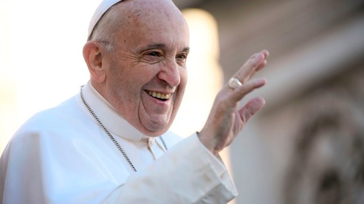 Papa Françesku ju 'mbyll derën' priftërinjve homoseksual: Është kthyer në modë...