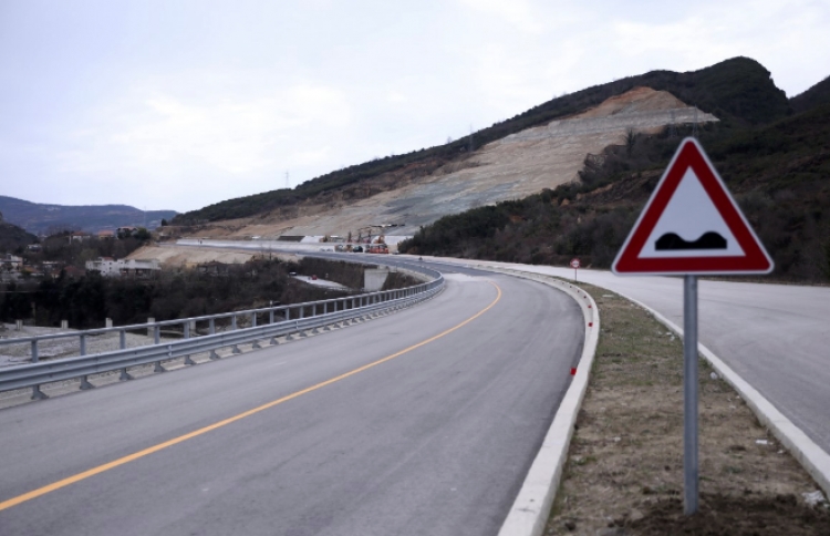 Autostrada Tiranë–Elbasan, hapet pjesa e mbetur…