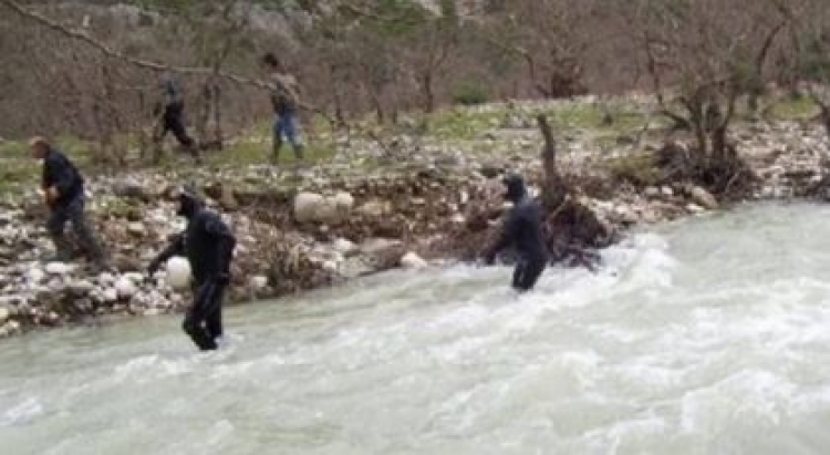 Vazhdojnë kërkimet për gjetjen e trupit të 23-vjeçarit që u mbyt në lumin Vjosë