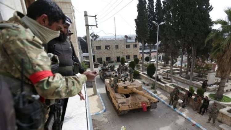 Luftimet në Siri. Forcat e mbështetura nga Turqia hyjnë në Afrin