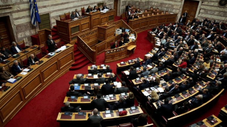Maqedonia e Veriut drejt fazës finale, ç’ndodh në parlamentin grek