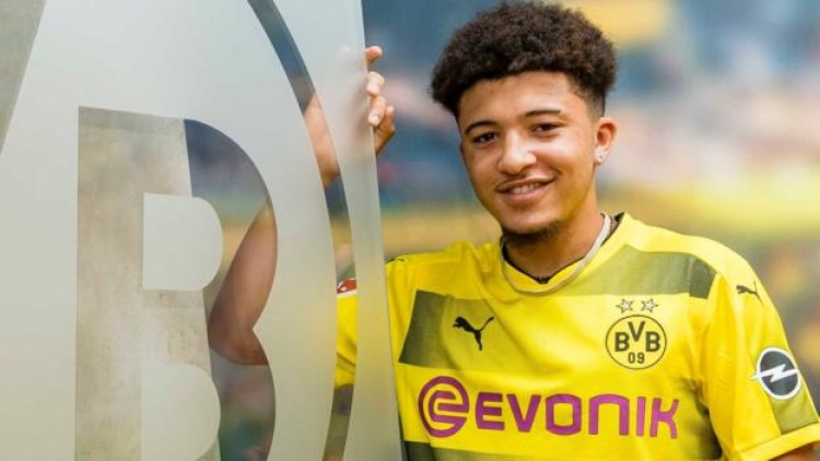 Nga emigrant në një talent futbolli, Dortmund zbulon ”yllin” e ri që do pushtojë botën[FOTO]