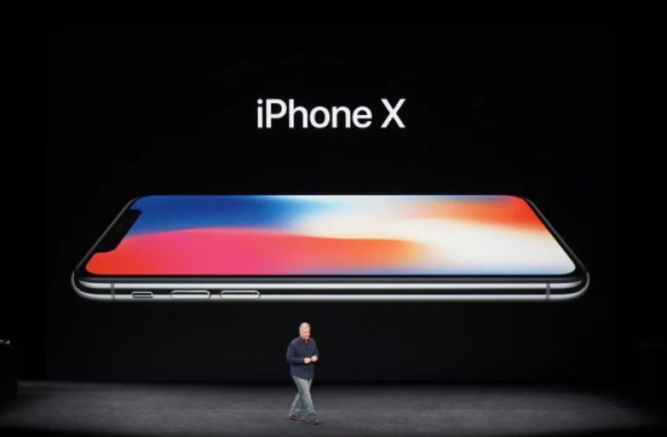 Surprizon Apple! Publikon iPhone8 dhe iPhone X [FOTO]