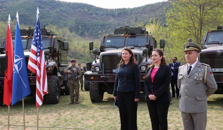 SHBA-ja dhuron 37 mjete të blinduara për Forcat e Armatosura të Shqipërisë: Po bëheni lider në Ballkan [FOTO]