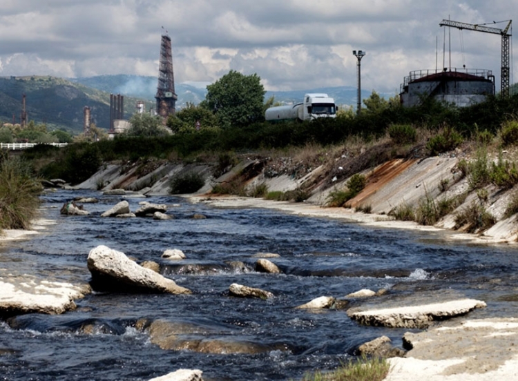 Shqipëria me ujin më të ndotur [FOTO]