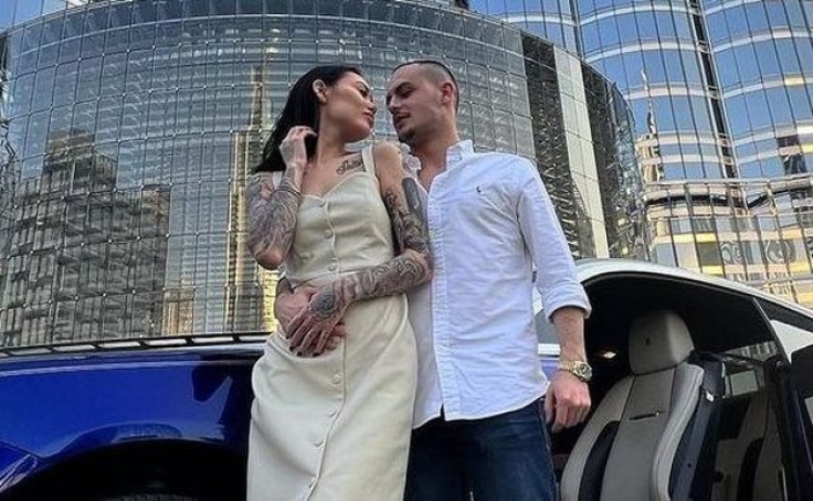 'E bukur si ruse', Don Xhoni e përmendi në këngë, ish-partnerja i përgjigjet publikisht