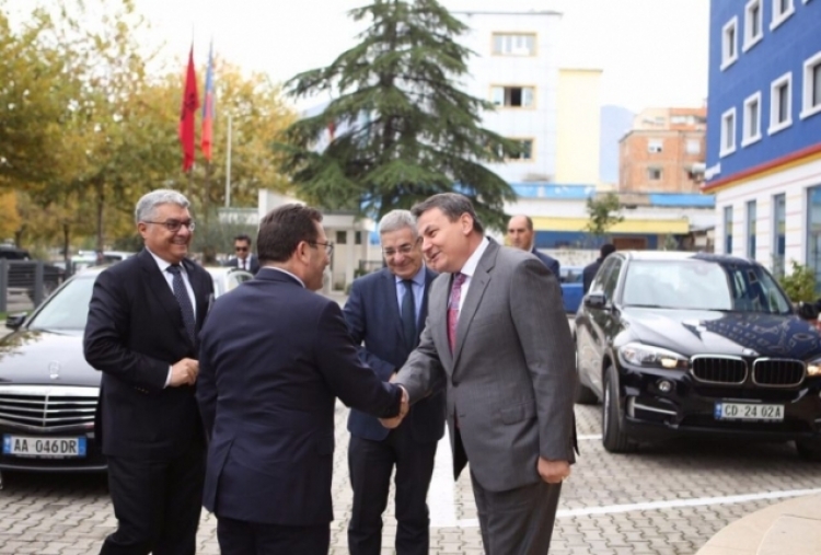 Tiranë, Haki Çako takon homologun turk Selami Altinok, në fokus diskutimet mbi rrezikun e sulmeve terroriste