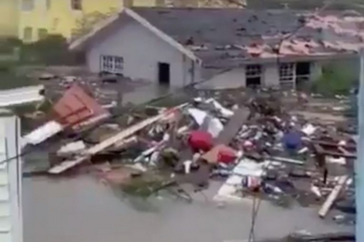 Uragani Dorian nuk po ndalet, po merr jetë njerëzish