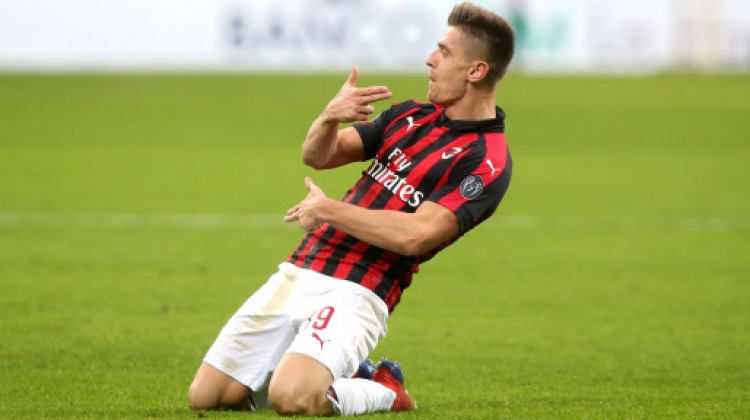 Piatek ‘’heroi’’ i Milanit, polaku ka stastika të frikshme në krahasim me skuadrën e tij