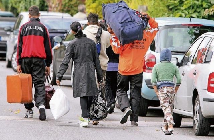 Emigrimi i shqiptarëve, mbi 330 mijë shqiptarë kanë marrë nënshtetësinë e një vendi të BE-së