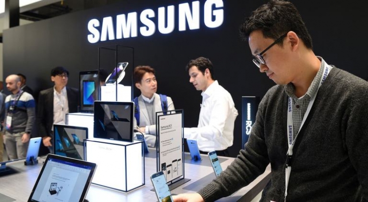 Faleminderit Samsung, ti sapo shkatërrove Mobile World Congress 2018! [FOTO]
