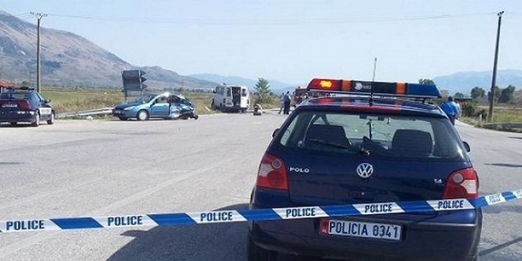 Aksident automobilistik në Gjirokastër, 1 i vdekur dhe 3 të plagosur