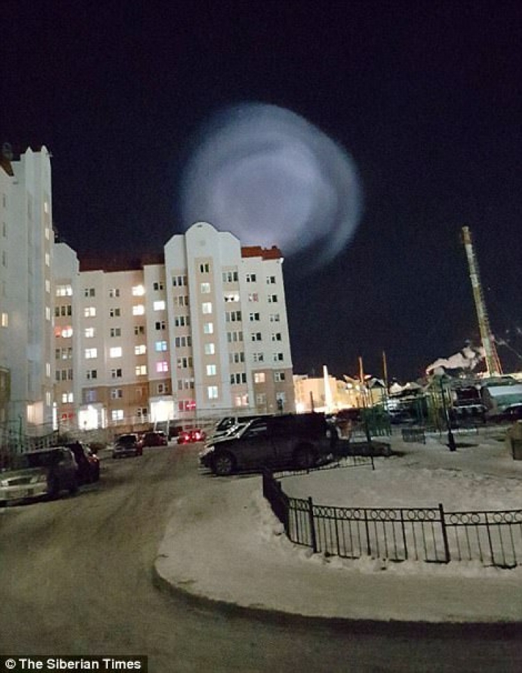 Shfaqen UFO-t në Rusi? [VIDEO]