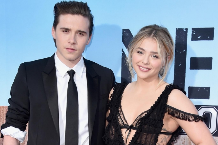 Brooklyn Beckham e tradhëton, Chloe Moretz i “zbut kurrizin” [FOTO]