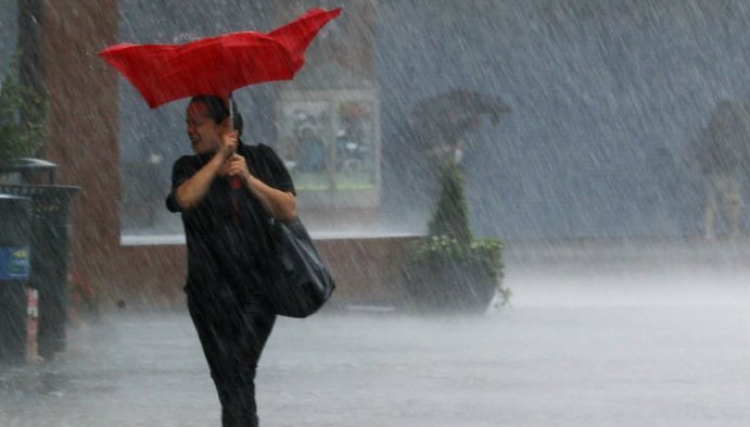 Disa banorë të vendit nuk do vuajnë nga vapa, në disa zona shi me shtrëngata