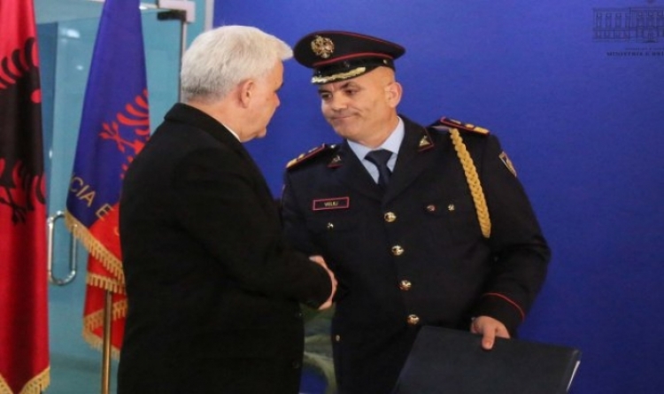Ministri i Brendshëm Xhafaj takim 45 minuta me Drejtorin e Policisë Ardi Veliu, ofrohet mbështetje për strukturat e “Forcës së Ligjit”