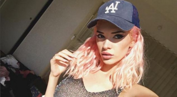 Era Istrefi flet për shoqen dhe shokun homoseksual[VIDEO]