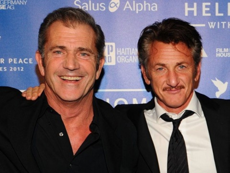 Konfirmohen Sean Penn dhe Mel Gibson për filmin “Professor and the Madman” [VIDEO]