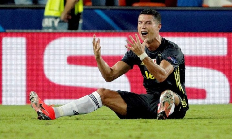 Lajm i mirë nga Anglia për dënimin e mundshëm të Cristiano Ronaldos