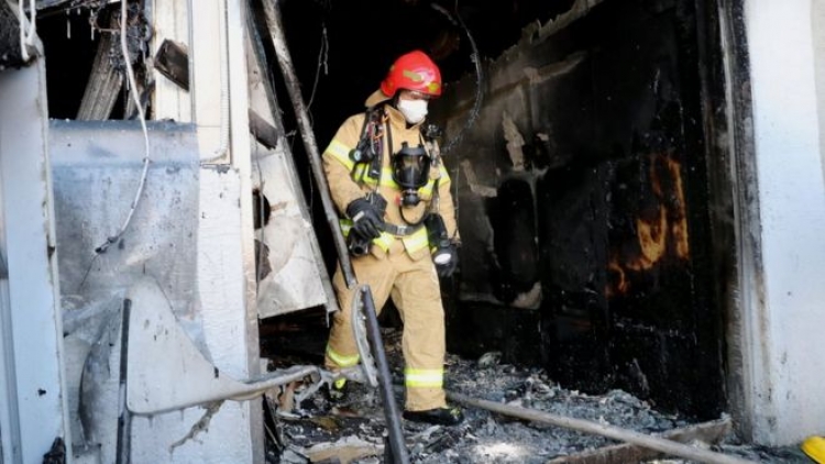Një spital përfshihet nga zjarri. Regjistrohen 39 viktima e 70 të plagosur
