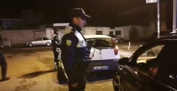 FNSH 'blindon' gjatë natës Elbasanin, kontroll makinave luksoze