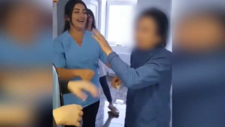 Video çnjerëzore bëri xhiron e rrjetit, zbardhet deklarata e infermieres që dhunoi të moshuarën: Më sulmoi, ishte…