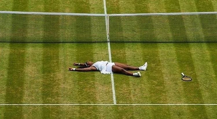 GOOGLE gabon në mënyrë qesharake! Mohon fitoren historike të Serena Williams [FOTO]