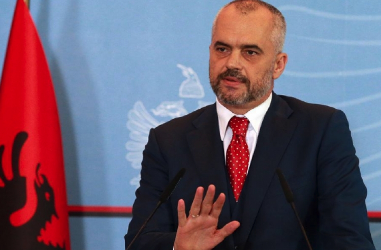 “Na shkëpusni nga Shqipëria”/ Rama i përgjigjet presidentit të Maqedonisë së Veriut: Çudi…