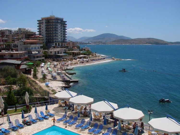 Bum kërkesash për të ndërtuar hotele në Tiranë dhe bregdet