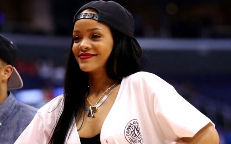 Rihanna në Instagram, dedikim pikant për ish të dashurit [FOTO]