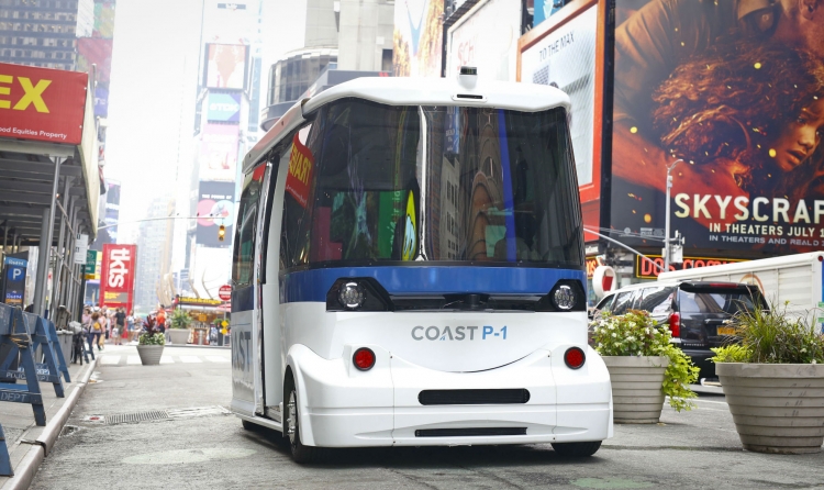 Kështu shëtitet me një autobuz autonom në Times Square [Video]